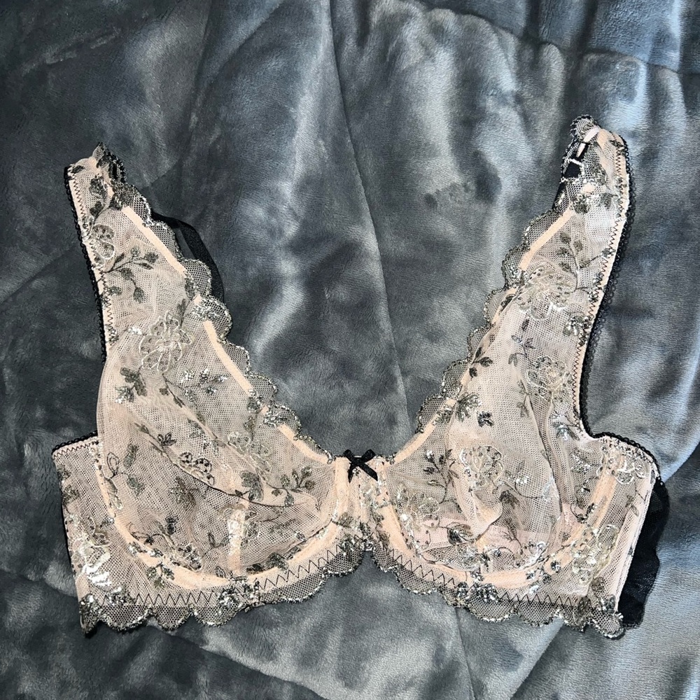 Victoria’s Secret Dream Angels Unlined Bra
